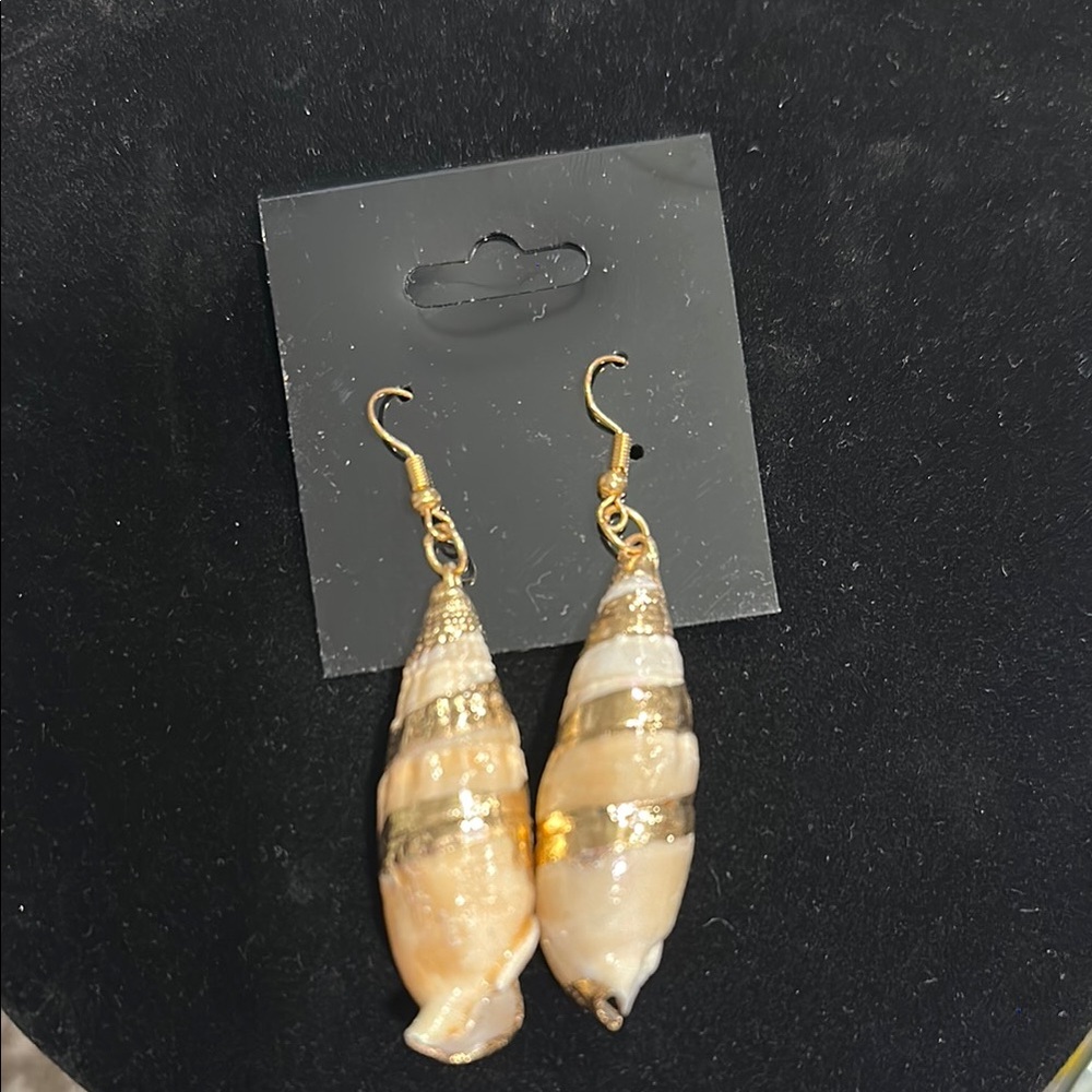 Elegant Gold Trimmed Shell Earrings